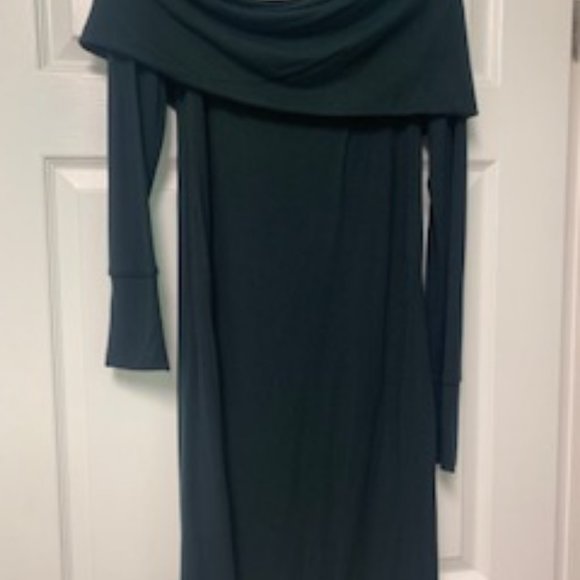 Lilly Off of the Shoulder Dress - Picture 2 of 5